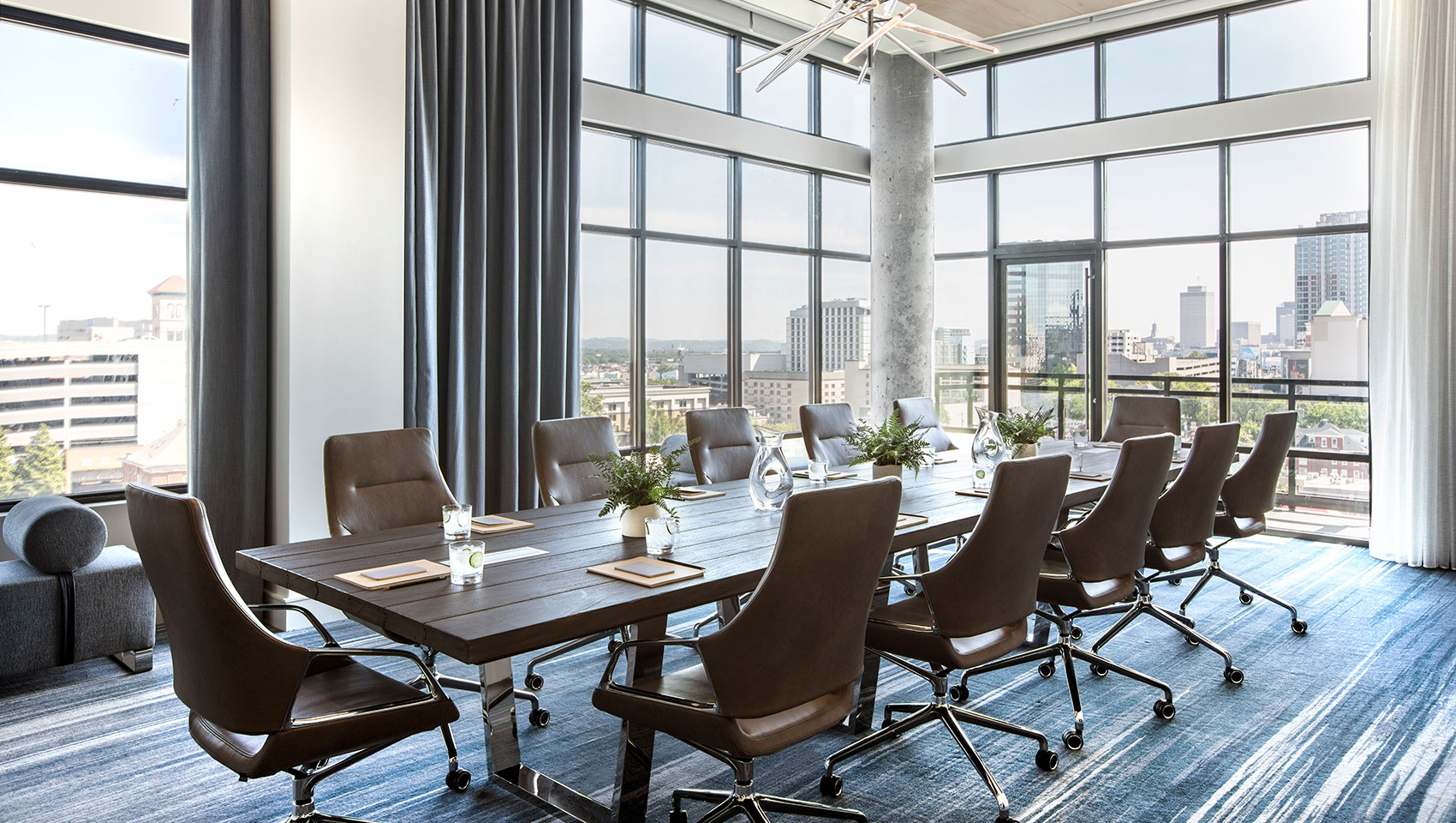 Boardroom Meeting Space
