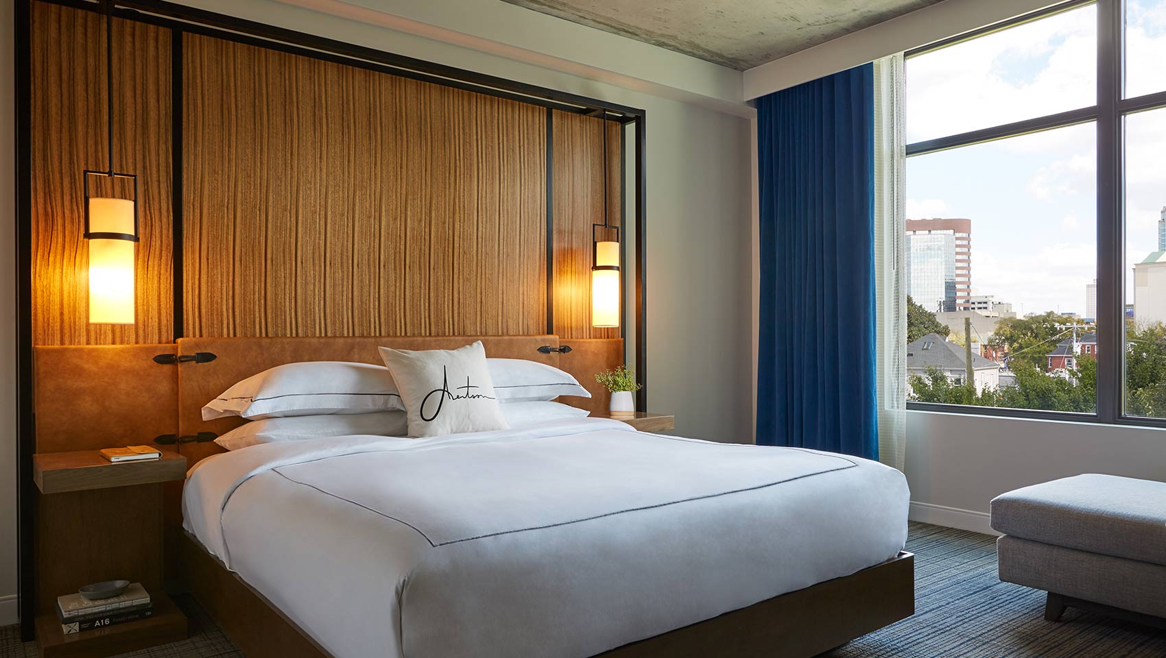 king guestroom and headboard detail